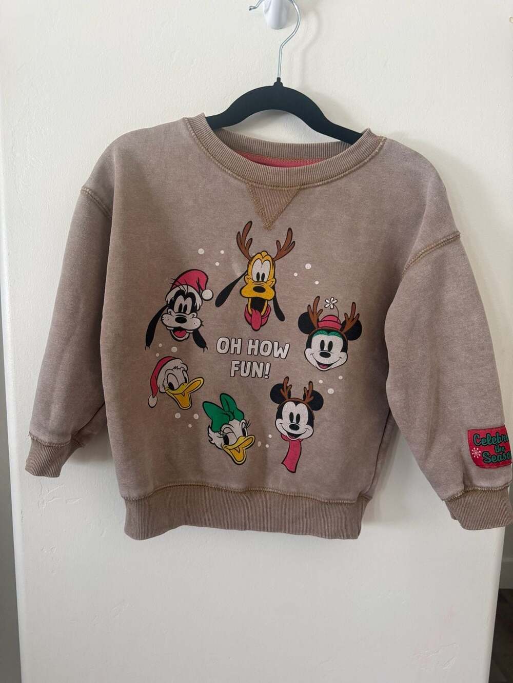 Disney Oh How Fun Mickey and Friends Christmas Holiday Brown Sweatshirt Size 3T
